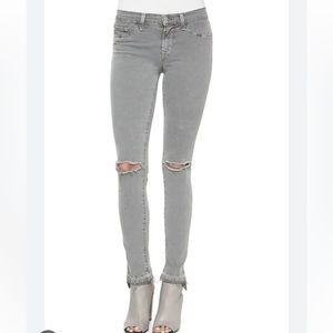J Brand Skinny Leg in Silver Fox